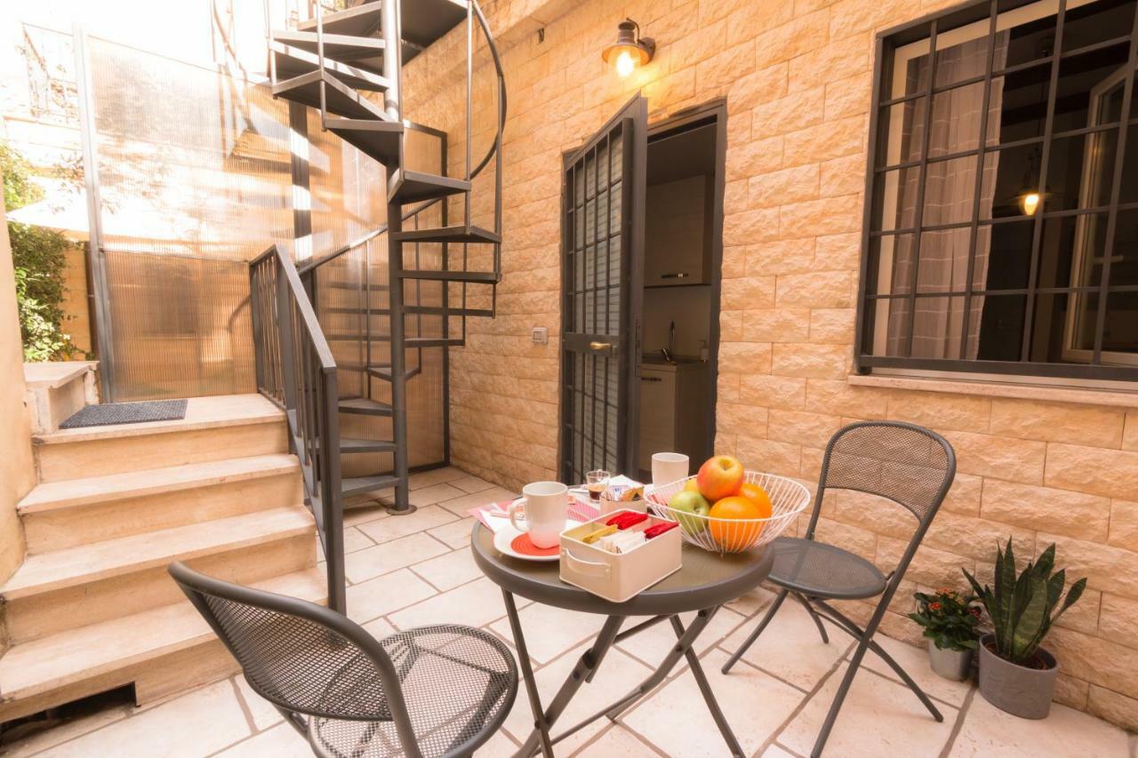 Leonina 75 Holidays Roma Exterior foto